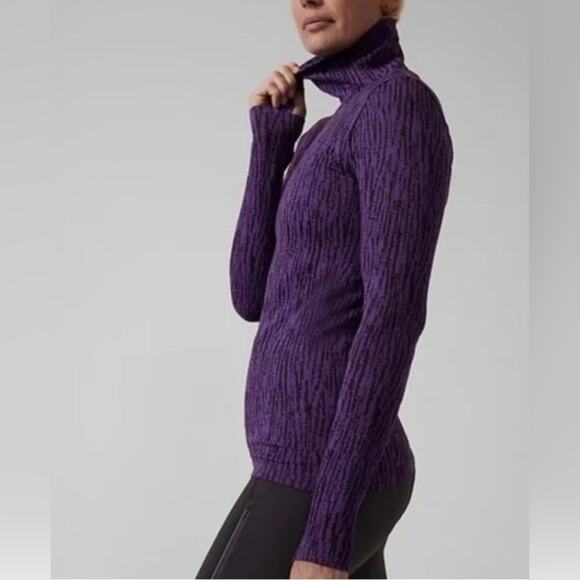 ATHLETA Flurry Elemental Turtleneck Black /Violet Size Large - Picture 4 of 12